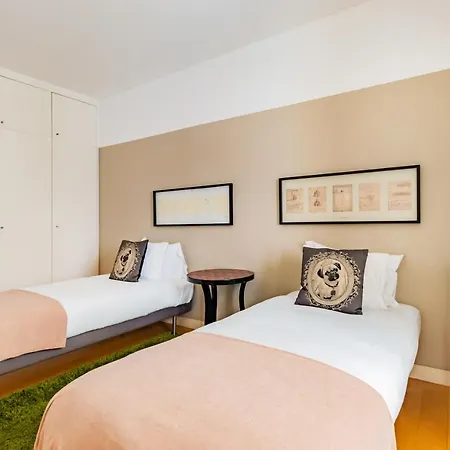 Chiado Mercy Ii Apartamento *