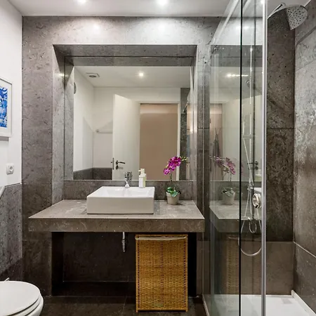 Chiado Mercy Ii * Lisbona