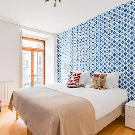 Chiado Mercy Ii * Lisbon