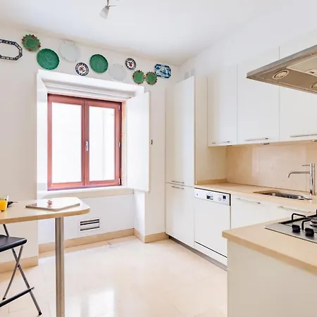 Apartman Chiado Mercy Ii