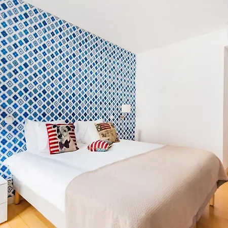 Chiado Mercy Ii Apartman *