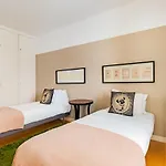 Chiado Mercy Ii Apartamento *